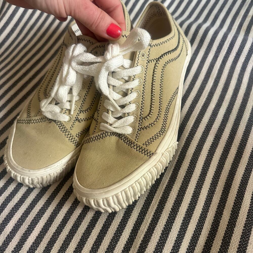 Vans Off The Wall Zigzag Stitch Canvas Sneakers Cream Women’s 8